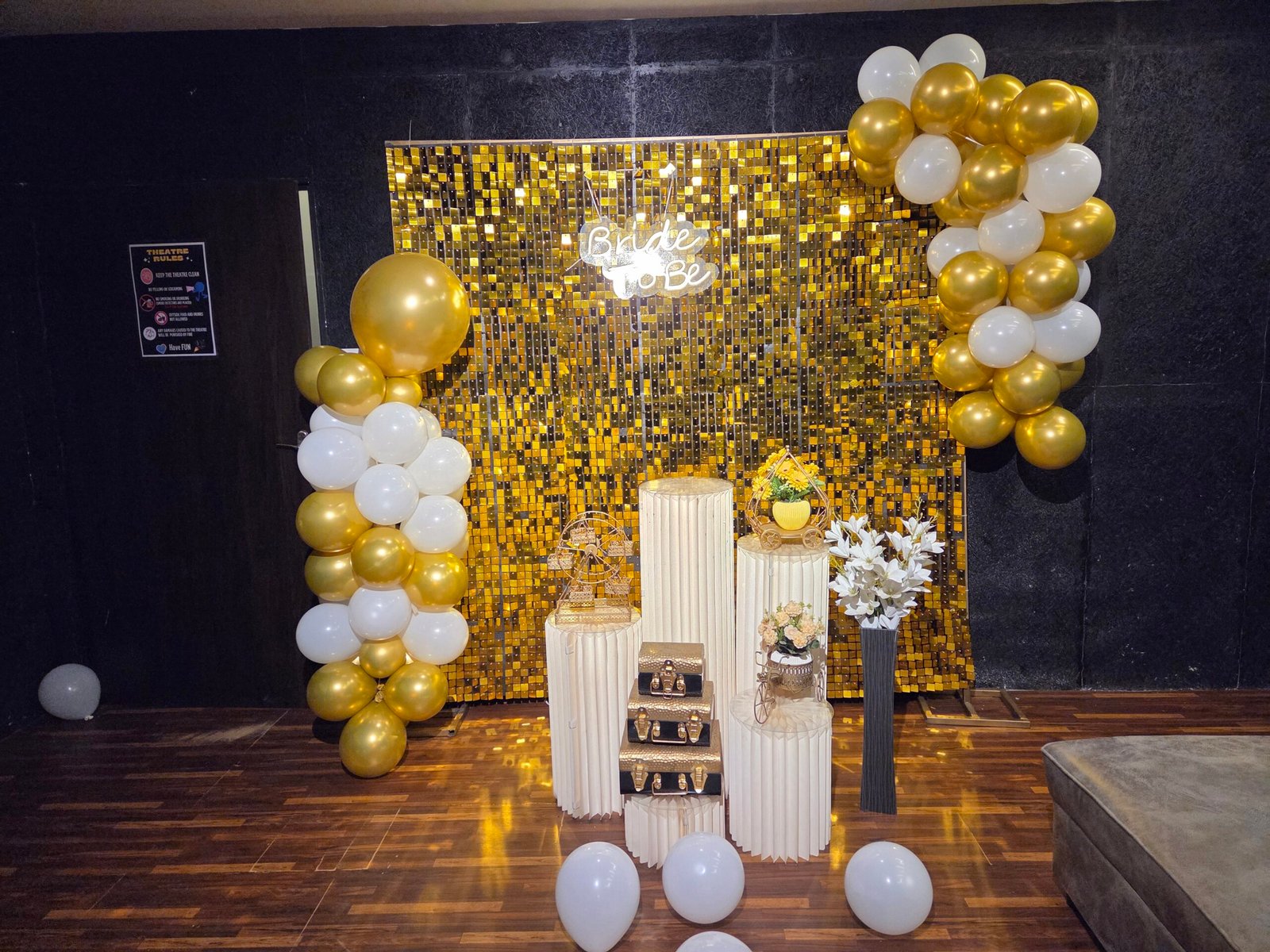 Mini Group Theatre - Image 2
